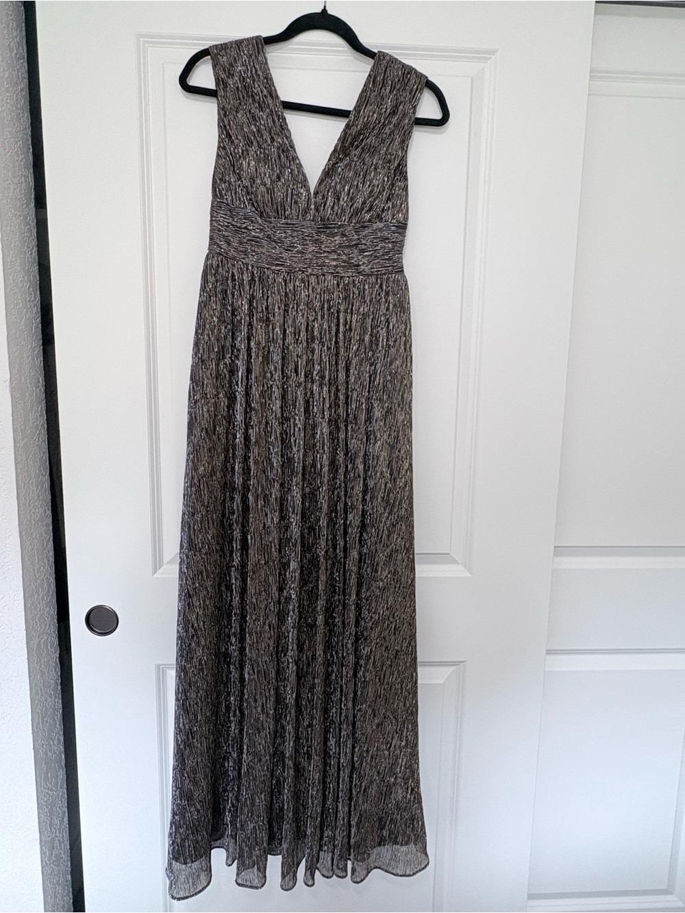 Aidan Mattox Designer V-Neck Metallic Effect Maxi Dress - Gray
